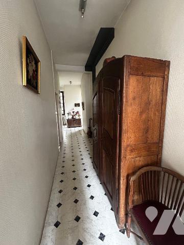 Immeuble de rapport - Plein c?ur de Pleaux (CANTAL)

Situé dans le bourg de Pleaux, découvrez...