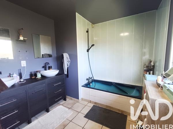 Maison à vendre 6 pièces 131 m² Guengat