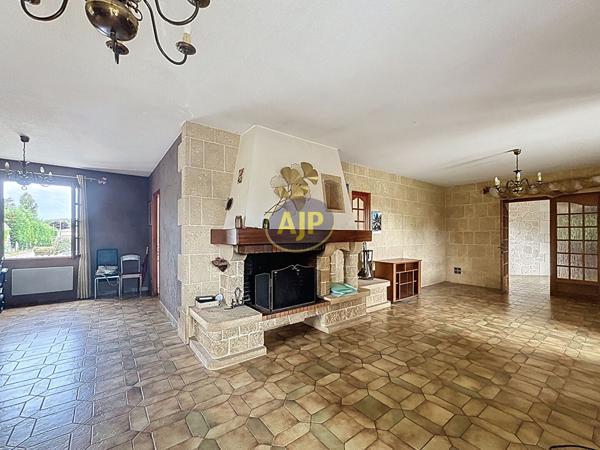 Vente maison Bords : 295 540 € - AJP Immobilier Rochefort