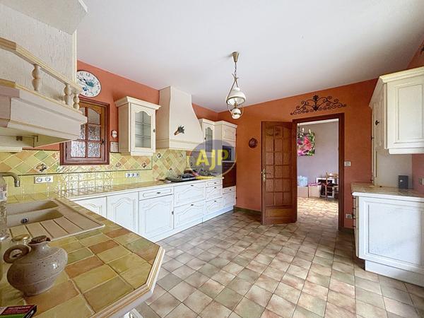 Vente maison Bords : 295 540 € - AJP Immobilier Rochefort