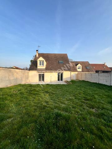 A 15 MIN DE REIMS - MAISON AVEC GARAGE ET JARDIN - 5 CHAMBRES