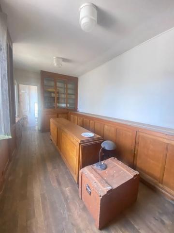 EN EXCLUSIVITE ! Maison de ville de caractère, 248m², 6 chambres, avec cour 153 500 €