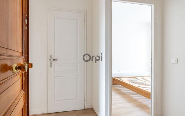 Appartement à vendre    3 pièces • 50 m2 Maisons-Alfort