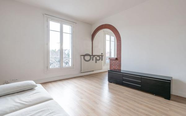 Appartement à vendre    3 pièces • 50 m2 Maisons-Alfort
