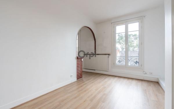 Appartement à vendre    3 pièces • 50 m2 Maisons-Alfort