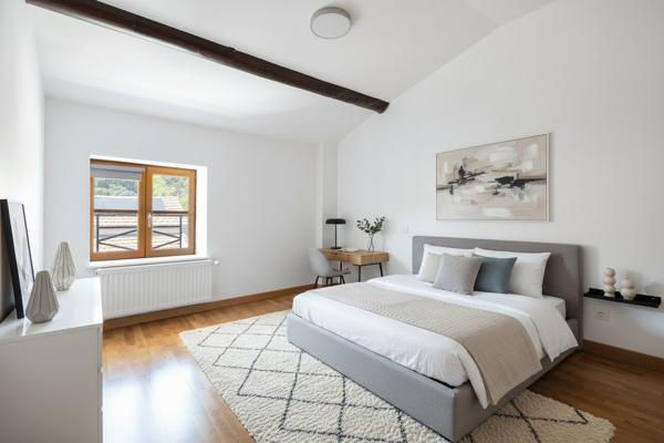 Duplex 100 m2 hyper centre avec terrasse au calme