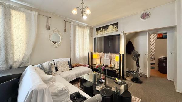 Appartement Corbeil Essonnes 2 pièce(s) 40.19 m2