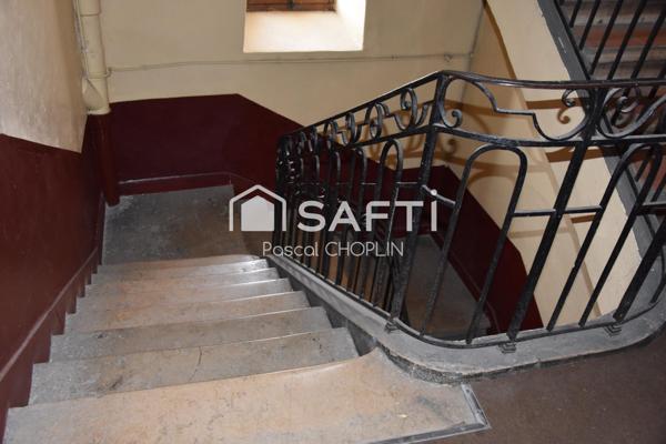 Grand immeuble à fort potentiel