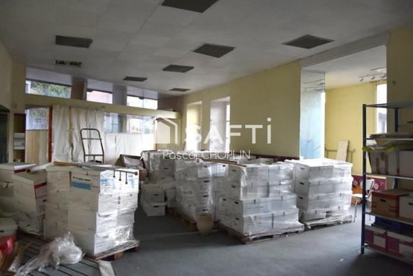 Grand immeuble à fort potentiel