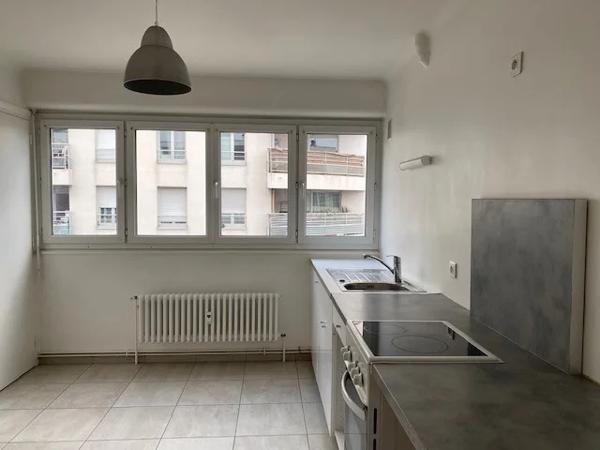 APPARTEMENT T2 A LOUER - VILLEURBANNE Gratte-Ciel-Est 59.13 m 2 940 € charges comprises par mois