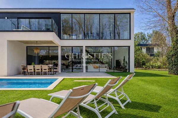 PYLA SUR MER – LUMINEUSE VILLA AVEC PISCINE