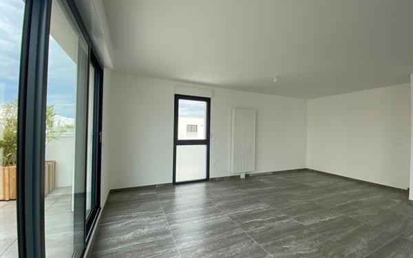 Appartement à louer    4 pièces • 151,50 m2 La Rochelle