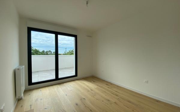 Appartement à louer    4 pièces • 151,50 m2 La Rochelle