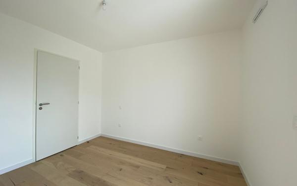Appartement à louer    4 pièces • 151,50 m2 La Rochelle
