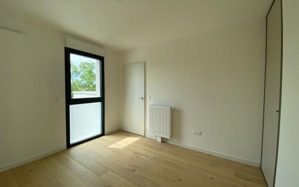 Appartement à louer    4 pièces • 151,50 m2 La Rochelle