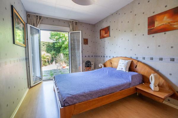 Maison Charmante maison de plain pied - 4 chambres - Corbiac 117 m²