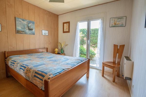 Maison Charmante maison de plain pied - 4 chambres - Corbiac 117 m²