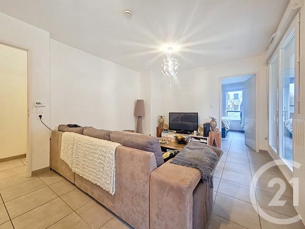 Appartement F2 à vendre  2 pièces - 41,53 m2 FRESNES - 94