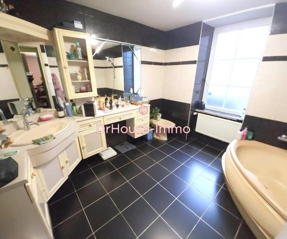 Maison à vendre 6 pièces de 207 m²