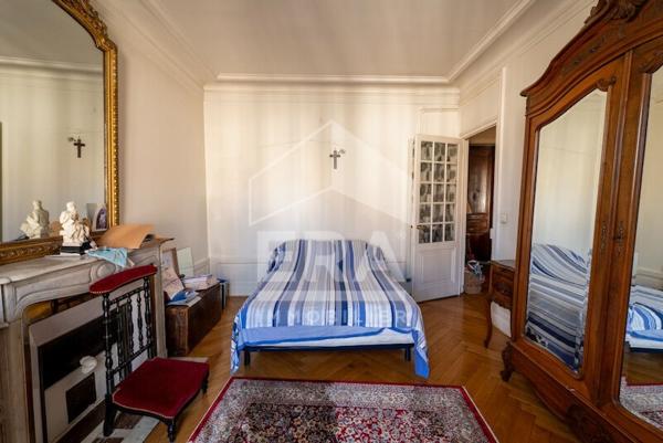 Appartement à vendre - Lyon  67,56 m² Balcon Étage élevé