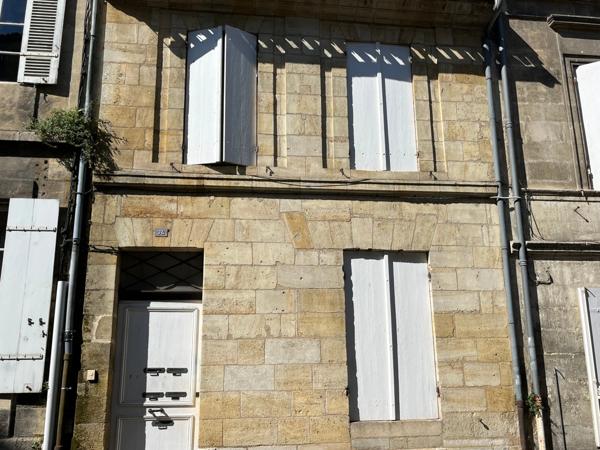 Immeuble de rapport 5 studios centre ville de Libourne