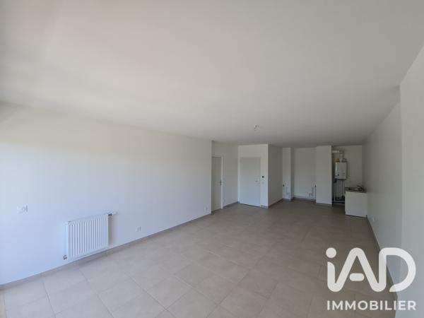 Appartement à vendre 3 pièces 79 m² Sainte-Geneviève-des-Bois