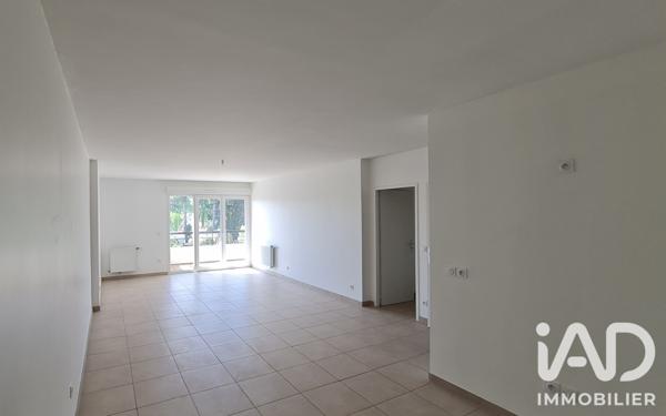 Appartement à vendre 3 pièces 79 m² Sainte-Geneviève-des-Bois