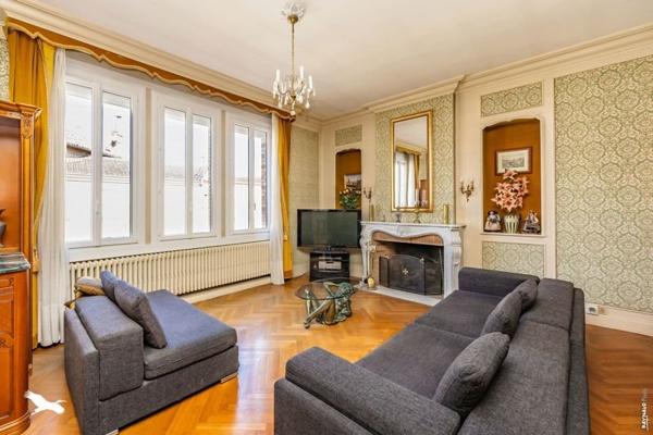 Maison 680 000 € Gaillac 17 p 500 m² DPE D