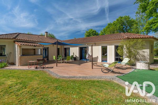 Maison à vendre 6 pièces 152 m² Feytiat