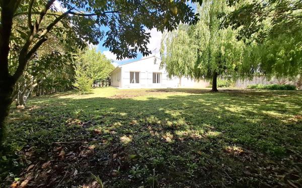 Maison à vendre    4 pièces •  Médis