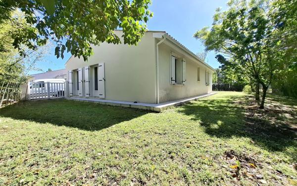 Maison à vendre    4 pièces •  Médis