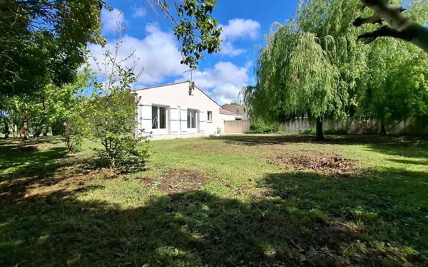 Maison à vendre    4 pièces •  Médis