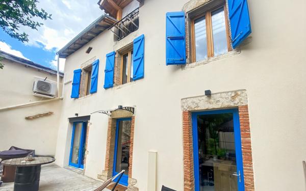 Maison à vendre    6 pièces •  Caussade