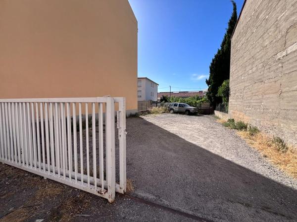 Magnifique opportunité , terrain constructible en centre ville de Perpignan de 176 m² possibilités nombreuses