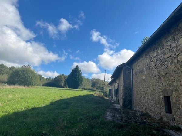 Maison à vendre |  Étouars |  14 pièces | 300 m²