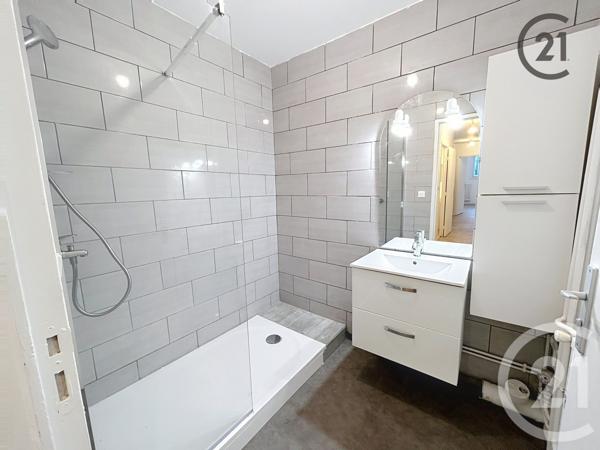 Appartement F5 à vendre  5 pièces - 108 m2 CHALONS EN CHAMPAGNE - 51