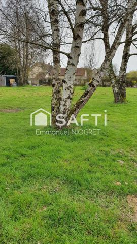 Terrain plat et borné de 1 237 m²