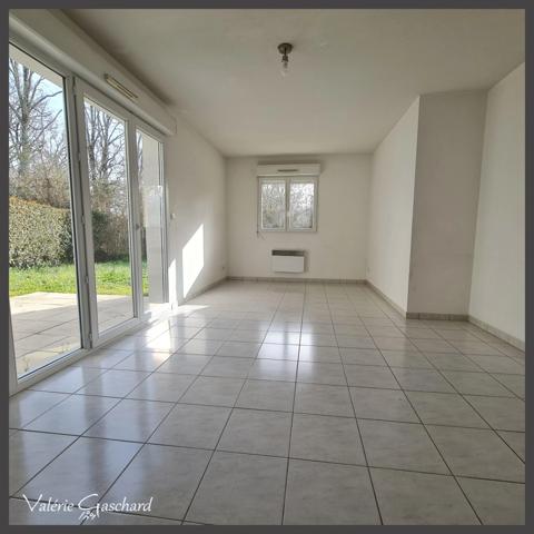 St Seurin sur l'isle - Appartement 69 m² 2 chambres+ jardin - possibilité vente à terme