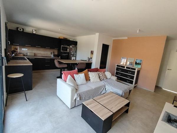 Maison individuelle 7 pièces 180m²  à  Garéoult (83136)