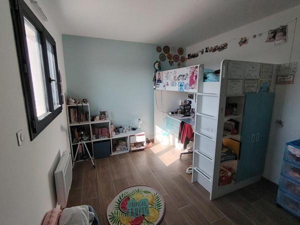 Maison individuelle 7 pièces 180m²  à  Garéoult (83136)