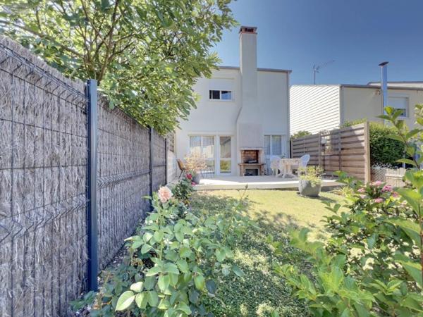 Maison à vendre à Joué-lès-Tours dans l'Indre-et-Loire (37300), ref : 096/935   
JOUE LES TOURS