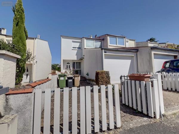 Maison à vendre à Joué-lès-Tours dans l'Indre-et-Loire (37300), ref : 096/935   
JOUE LES TOURS