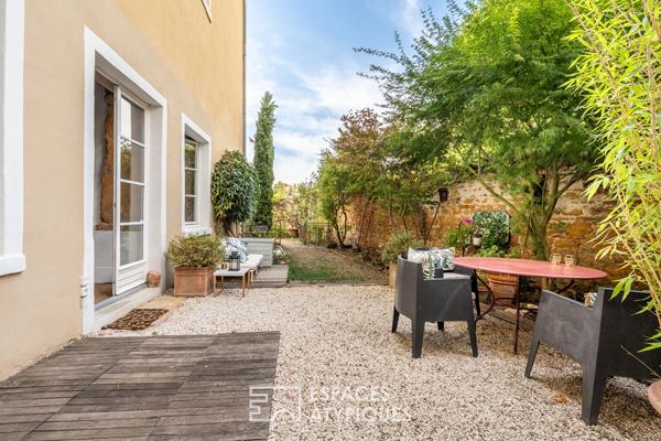 Appartement de caractère avec jardin et vue Saône