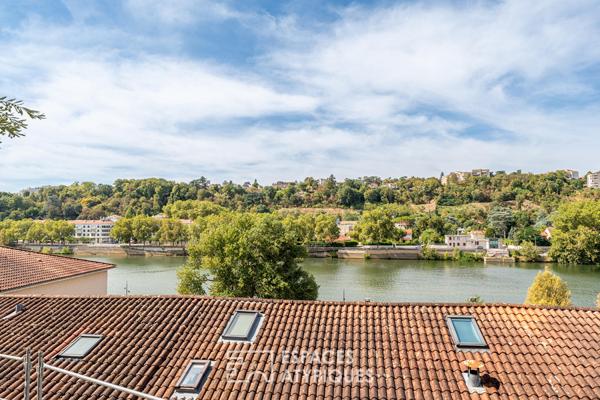 Appartement de caractère avec jardin et vue Saône