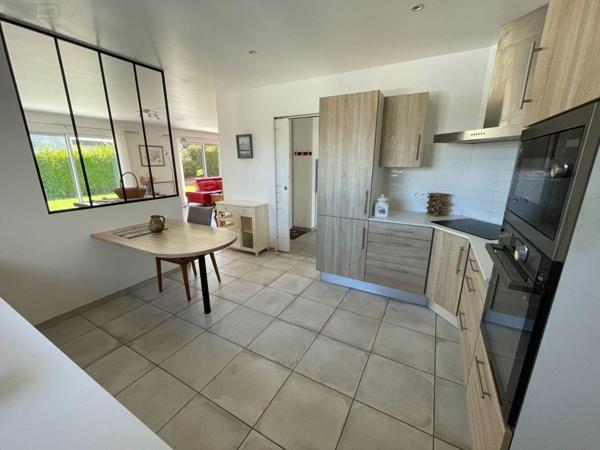 Maison individuelle à vendre à Saint-Pol-de-Léon dans le Finistère (29250), ref : 24976   
Bord de mer