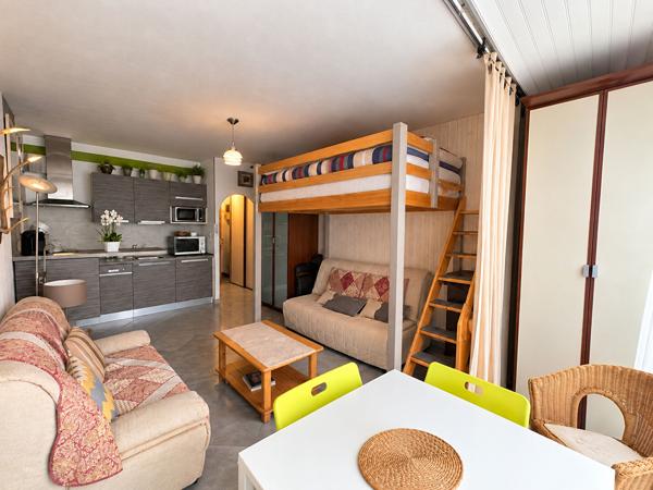 Appartement Les Angles 1 pièce 23m²+ 4.35m²