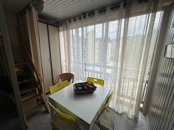 Appartement Les Angles 1 pièce 23m²+ 4.35m²