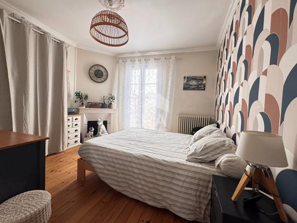 A vendre, quartier de Périgueux, jolie MAISON ancienne entièrement restaurée