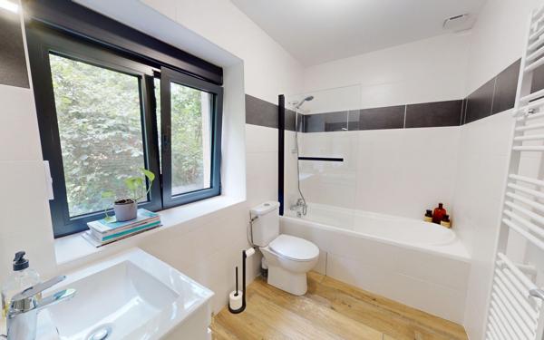 Maison à vendre    4 pièces • 98,59 m2 Toussieux