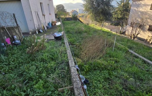 Vente Villa APPARTEMENT F2 INDEPENDANT à rafraîchir Ajaccio   